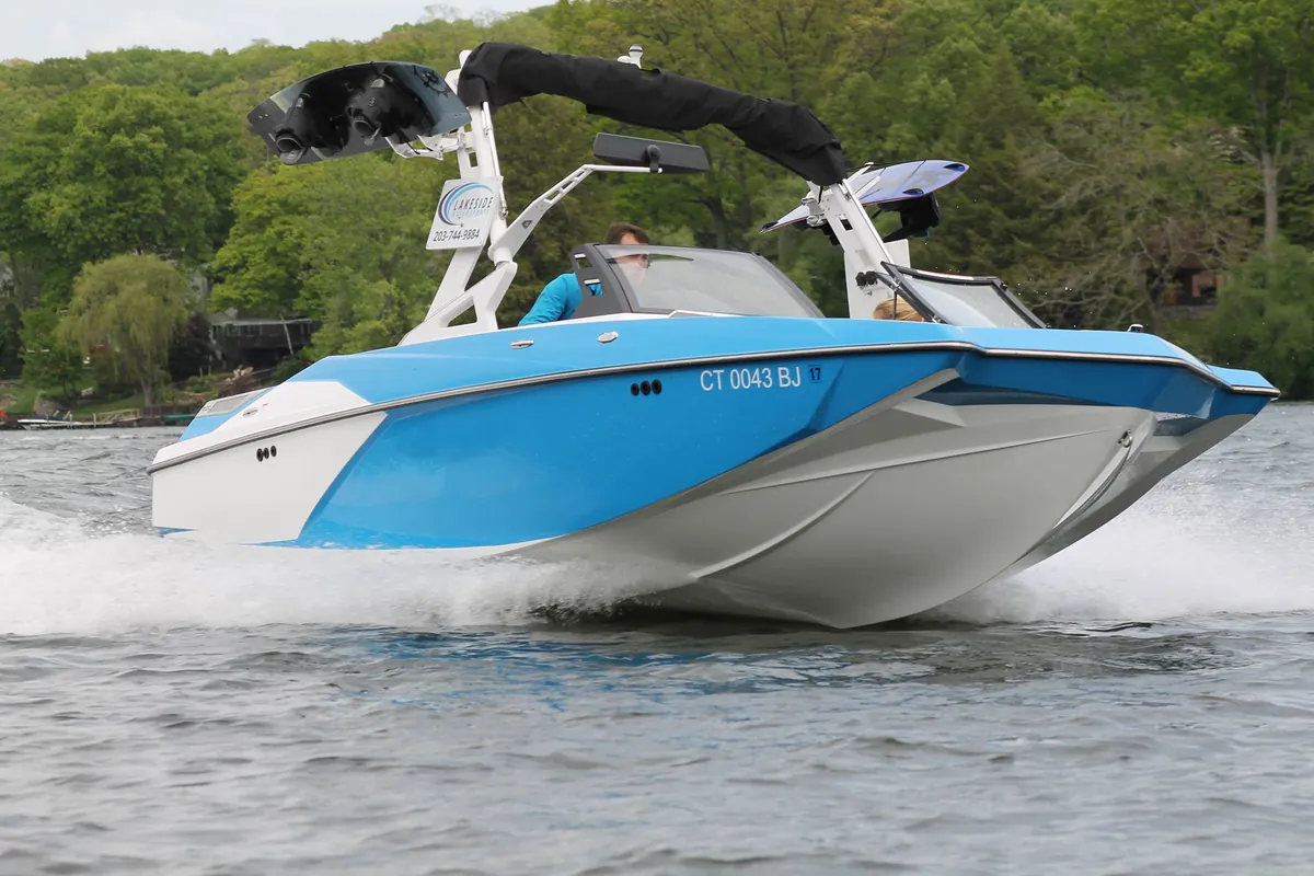 The early Lakeside Watersports boats lined up on Candlewood Lake